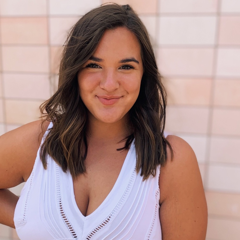 MEET YOUR POSHER, ELIZA